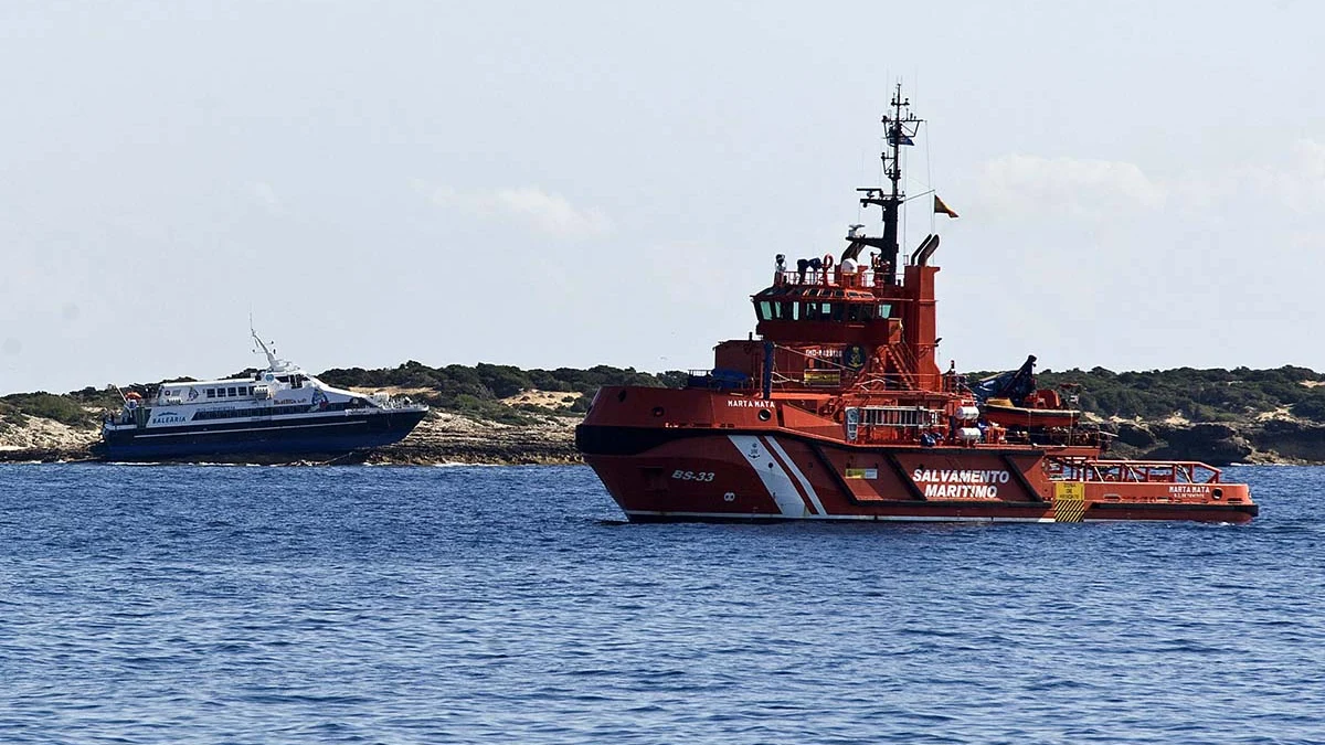 Mueren tres tripulantes de un barco de recreo francés en aguas de Formentera