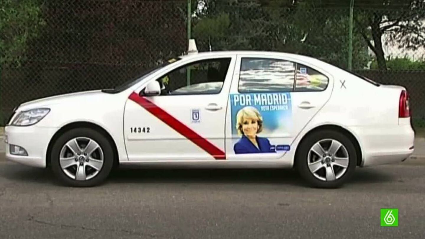 Taxi con la imagen de Aguirre
