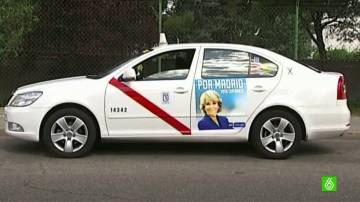 Taxi con la imagen de Aguirre