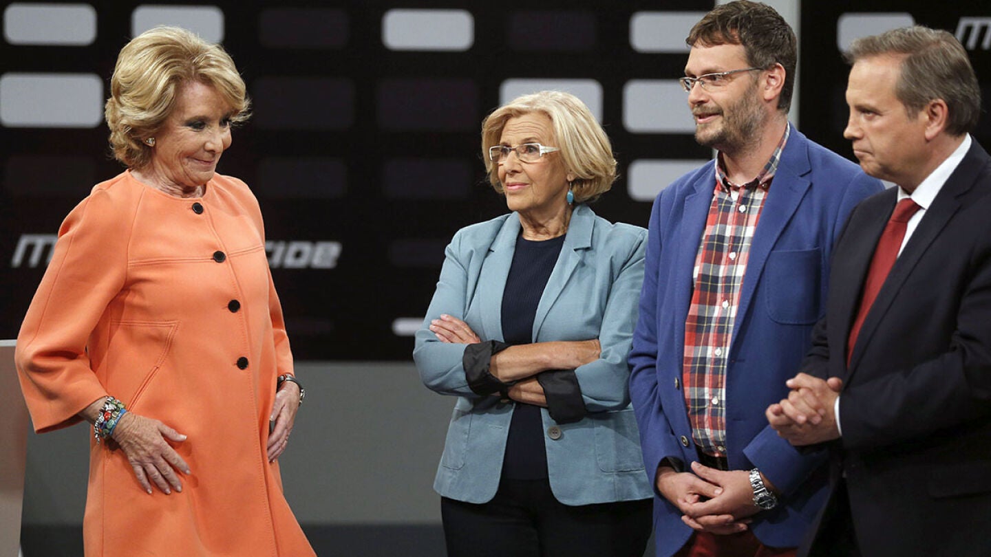 Aguirre y Carmena al inicio del debate