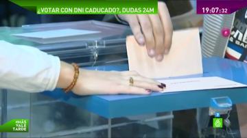 Una mesa electoral