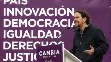 Pablo Iglesias durante un acto electoral en Zamora 