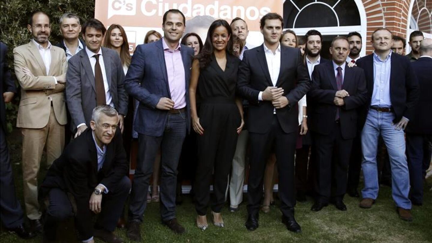 Albert Rivera: &ldquo;La gente tiene m&aacute;s ganas que miedo por el cambio y quieren que Espa&ntilde;a funcione"