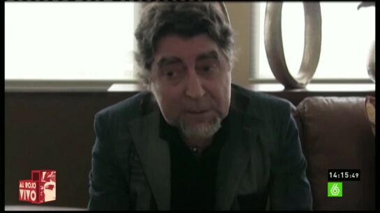 Joaqu&iacute;n Sabina: "Es estupendo que Garc&iacute;a Montero no haya obtenido esca&ntilde;o, as&iacute; puede seguir haciendo poes&iacute;a"