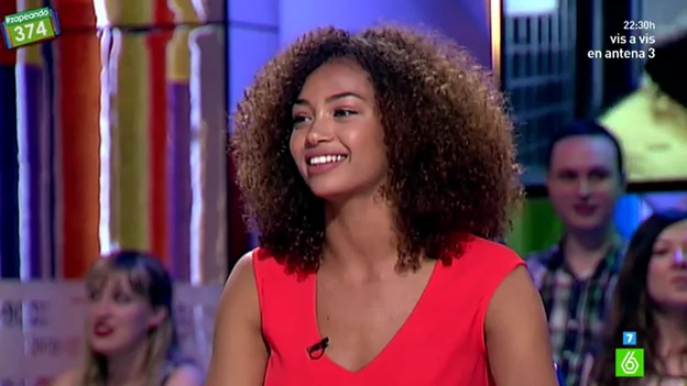 Berta Vázquez visita 'Zapeando'