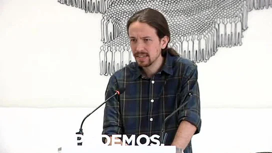 Pablo Iglesias en rueda de prensa Pablo Iglesias en rueda de prensa