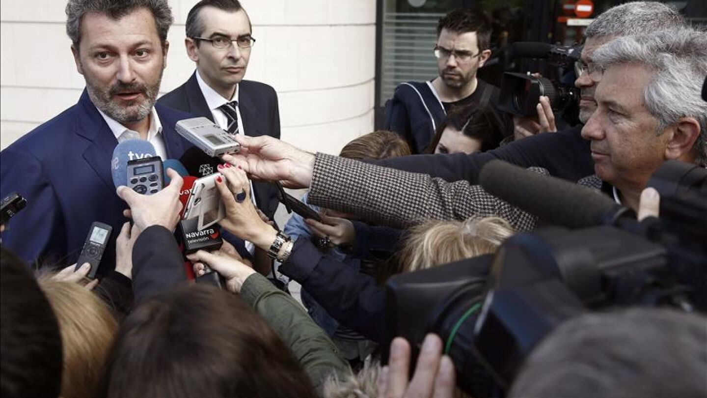 Santiago Cervera llega al Palacio de Justicia de Navarra