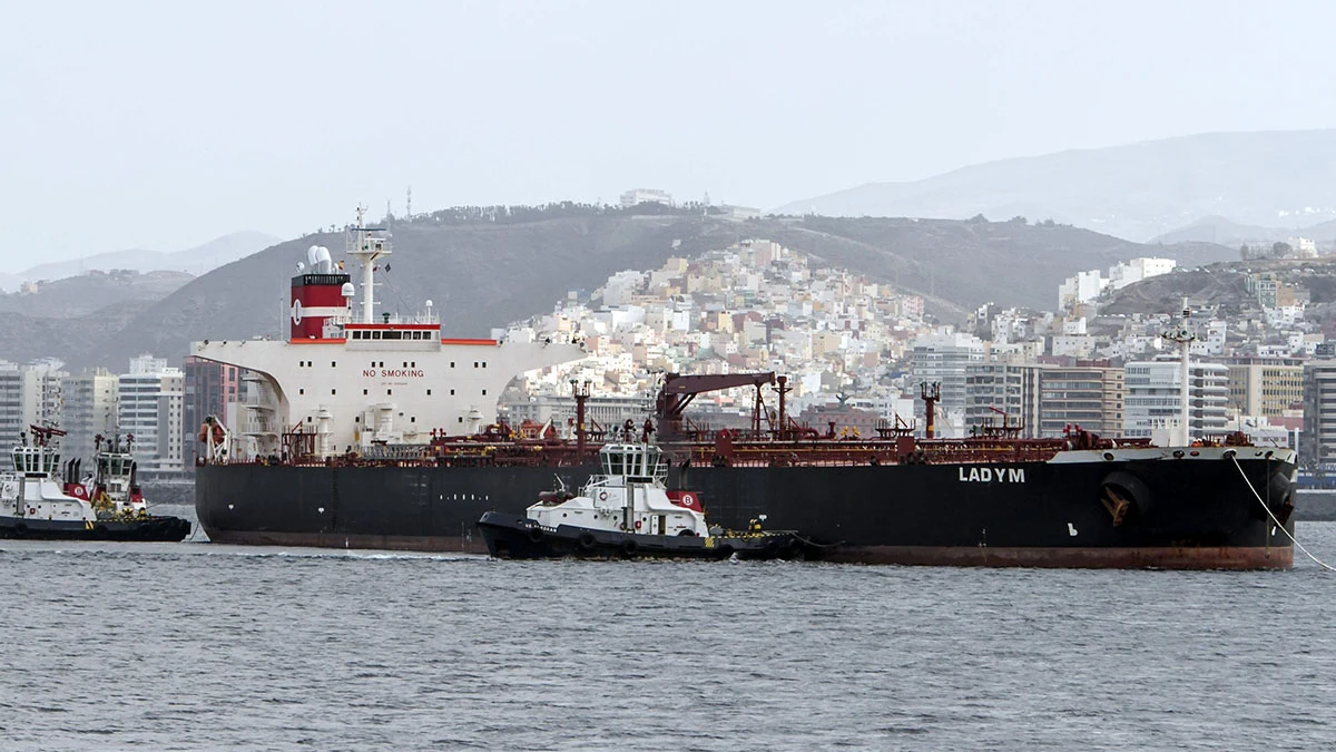 El petrolero liberiano Lady M