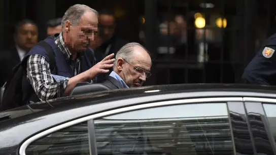 Imagen de Rodrigo Rato siendo detenido Imagen de Rodrigo Rato siendo detenido
