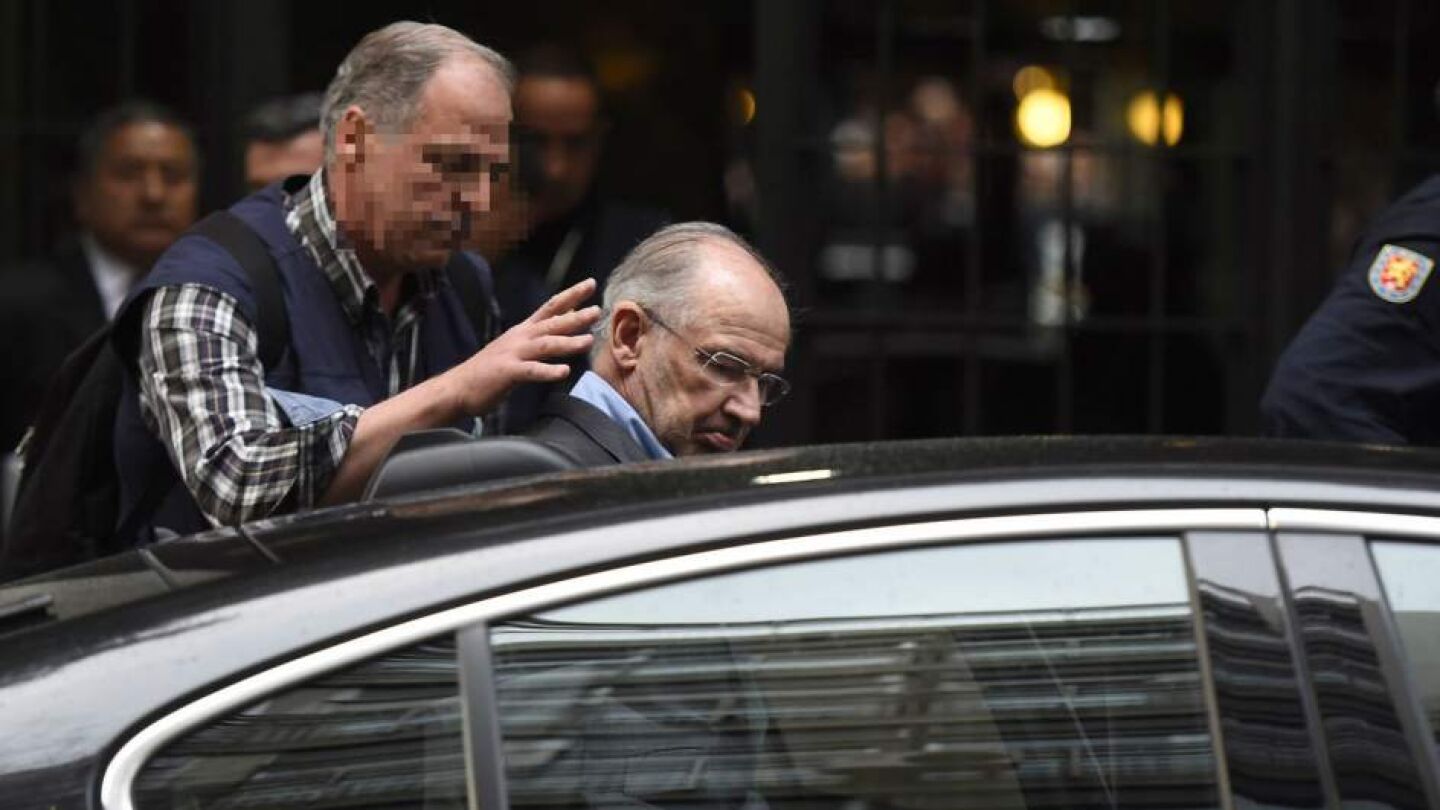 Imagen de Rodrigo Rato siendo detenido
