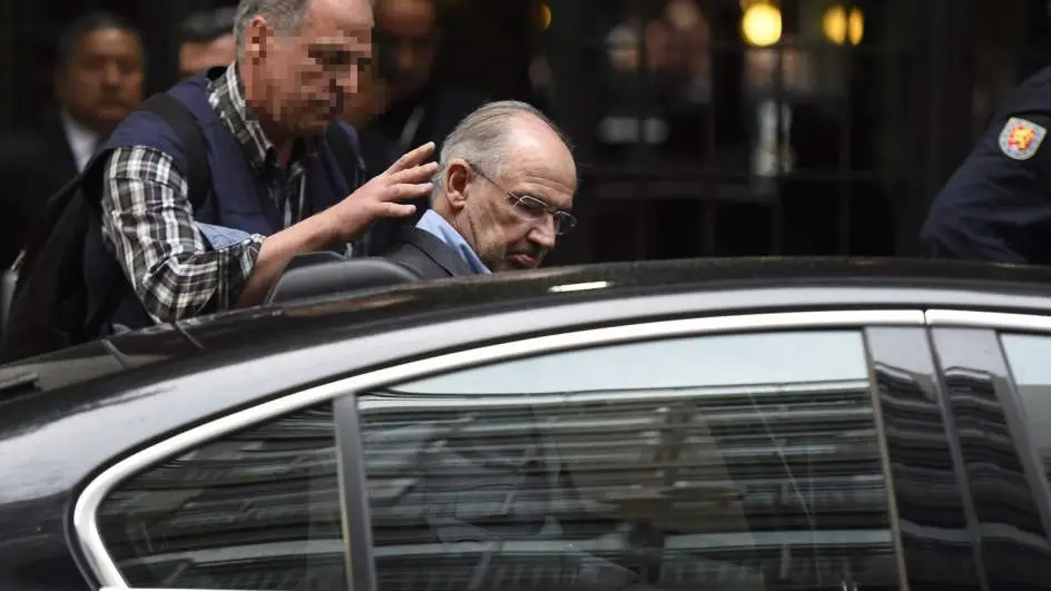 Imagen de Rodrigo Rato siendo detenido