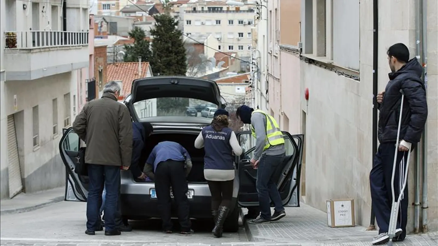 Operativo policial en Barcelona Operativo policial en Barcelona