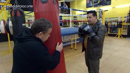 Jonathan se desahoga con Chicote a golpes Jonathan se desahoga con Chicote a golpes