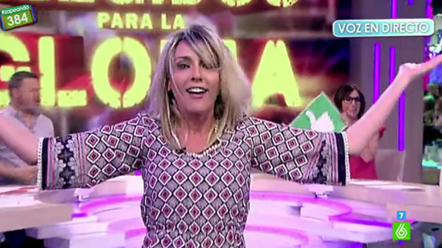 Anna Simon imita a Raffaella Carrà en 'Zapeando' Anna Simon imita a Raffaella Carrà en 'Zapeando'