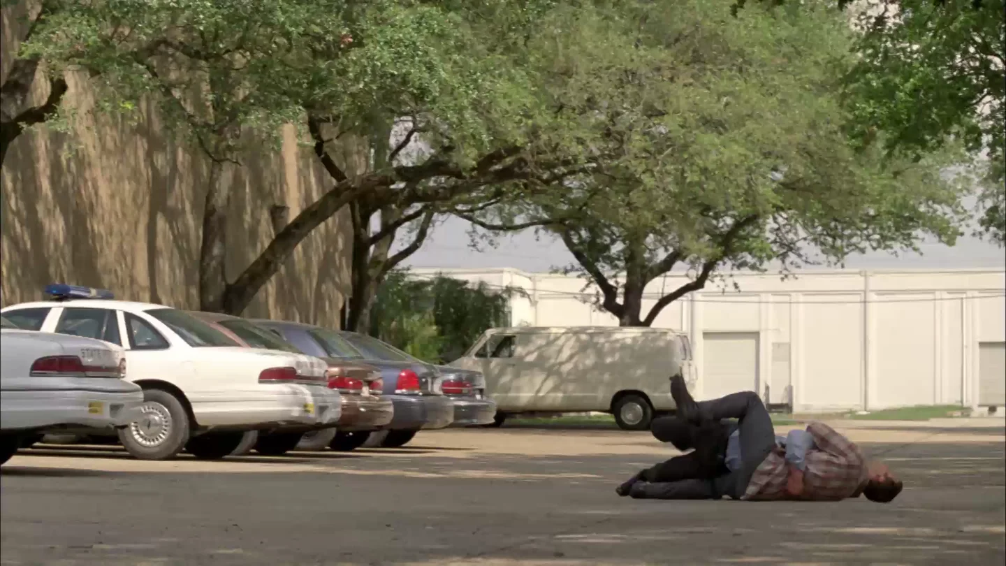 Hart desata toda su ira contra Cohle Hart desata toda su ira contra Cohle