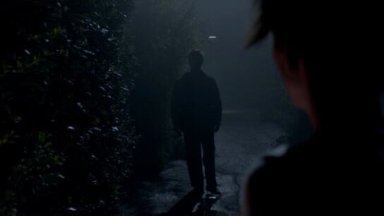 Harmon &lsquo;revive&rsquo; para advertir a Molly que tenga cautela