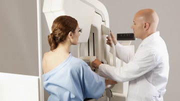 Mamografía, tratamiento cáncer de mama