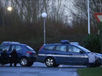 Dos vehículos policiales en Francia Dos vehículos policiales en Francia