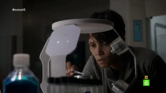 Molly encuentra la prueba que verifica su embarazo Molly encuentra la prueba que verifica su embarazo