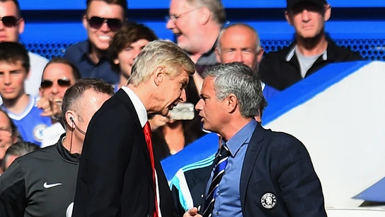 Wenger y Mourinho, encarados durante un partido Wenger y Mourinho, encarados durante un partido