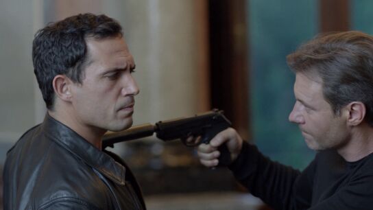 Frank Martin salva su vida en Crimea y recibe m&aacute;s informaci&oacute;n de la desaparici&oacute;n de una antigua cliente