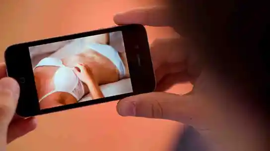 Escena de 'sexting' Sexting