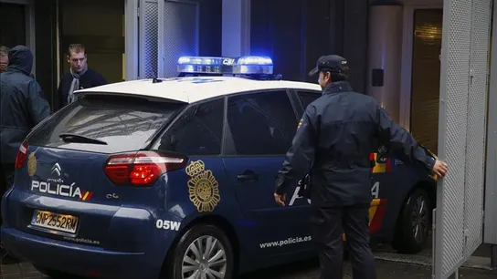 Un coche de la Policía Nacional Un coche de la Policía Nacional