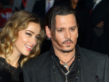 Johnny Depp junto a Amber Heard Johnny Depp junto a Amber Heard
