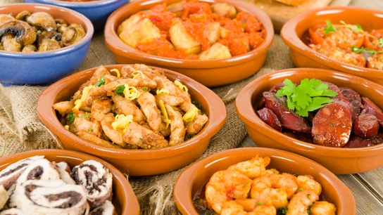 Imagen de archivo de tapas españolas Imagen de archivo de tapas españolas