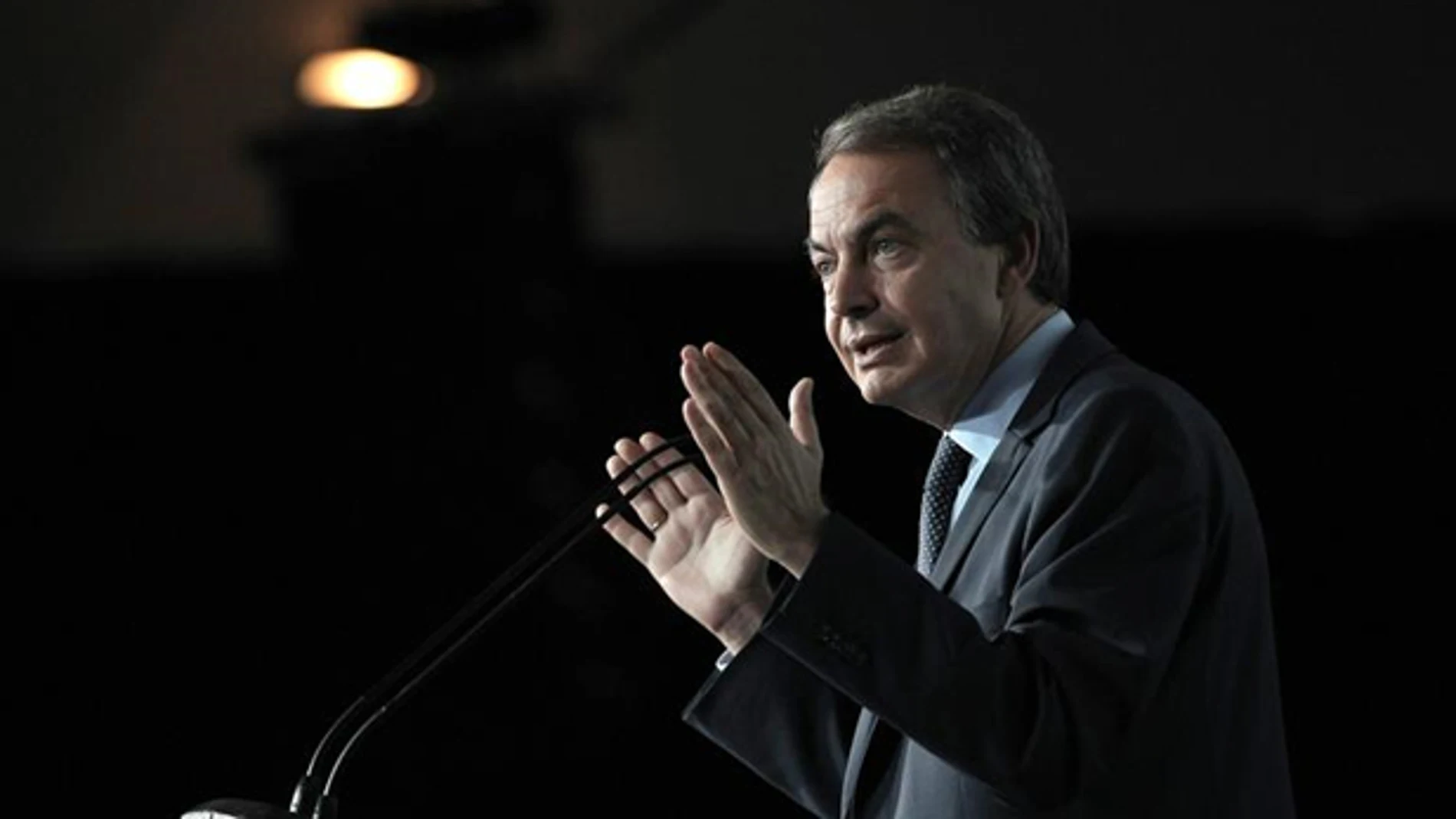 José Luis Rodríguez Zapatero pronunciando un discurso