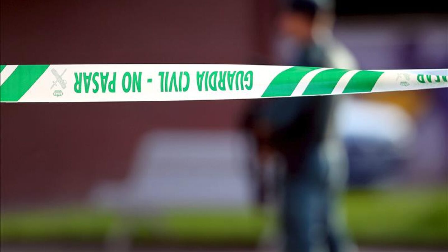 Cord&oacute;n de la Guardia Civil en un suceso