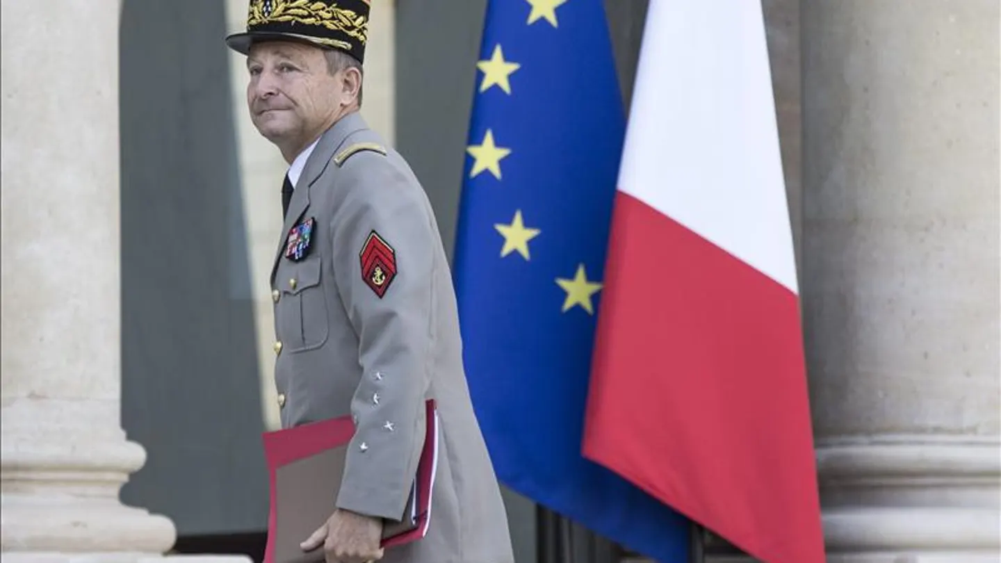 El jefe del Estado Mayor del Ejército francés, el general Pierre de Villiers El jefe del Estado Mayor del Ejército francés, el general Pierre de Villiers