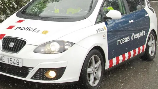 Un coche de los Mossos d'Esquadra. Un coche de los Mossos d'Esquadra.