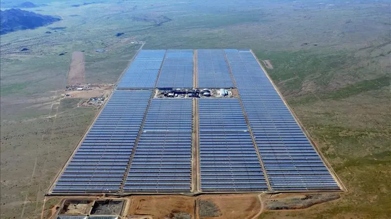 Planta Kaxu Solar One de Abengoa, en Pofadder (Sudáfrica)