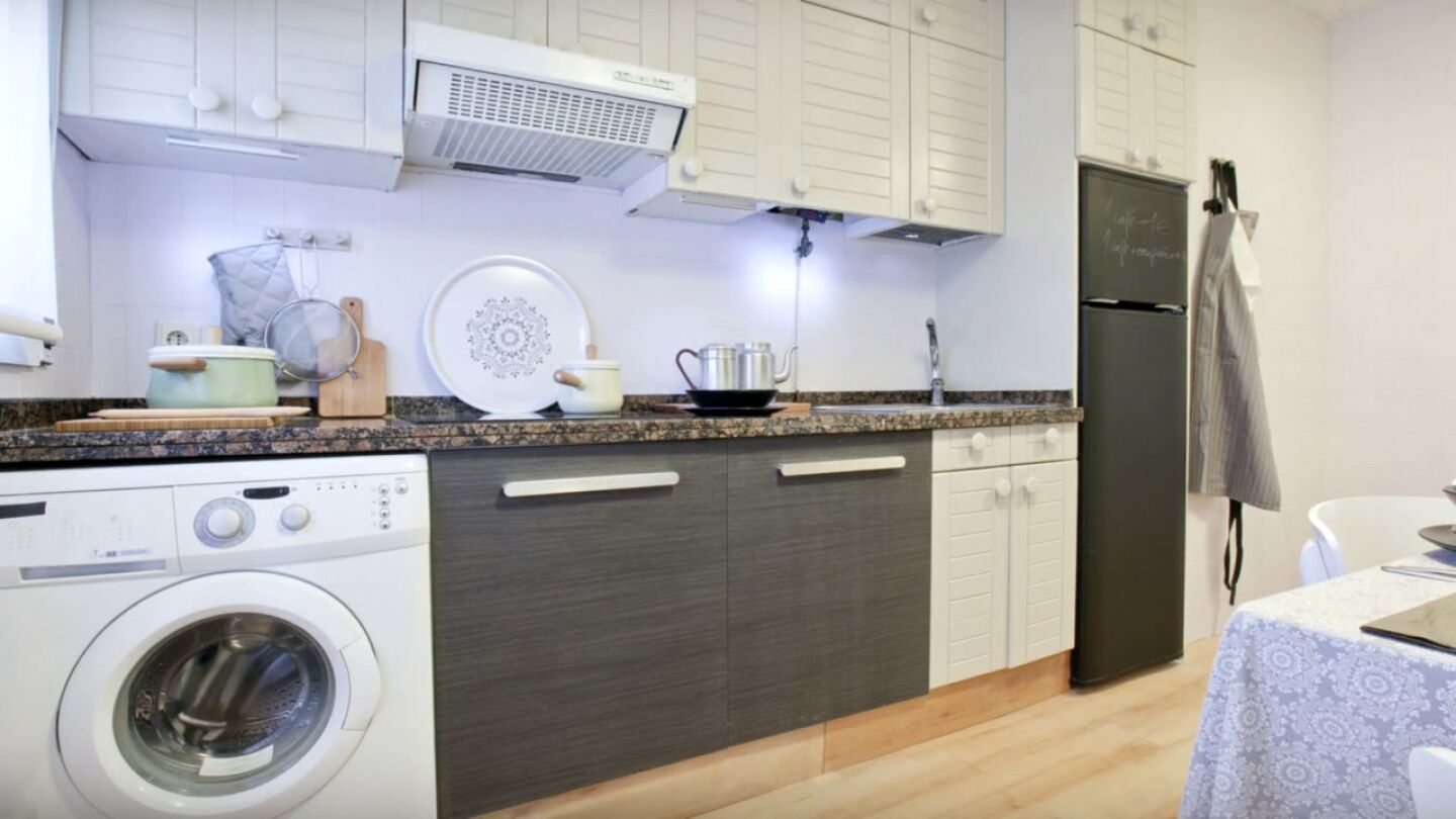 Una cocina nueva con el encanto de anta&ntilde;o