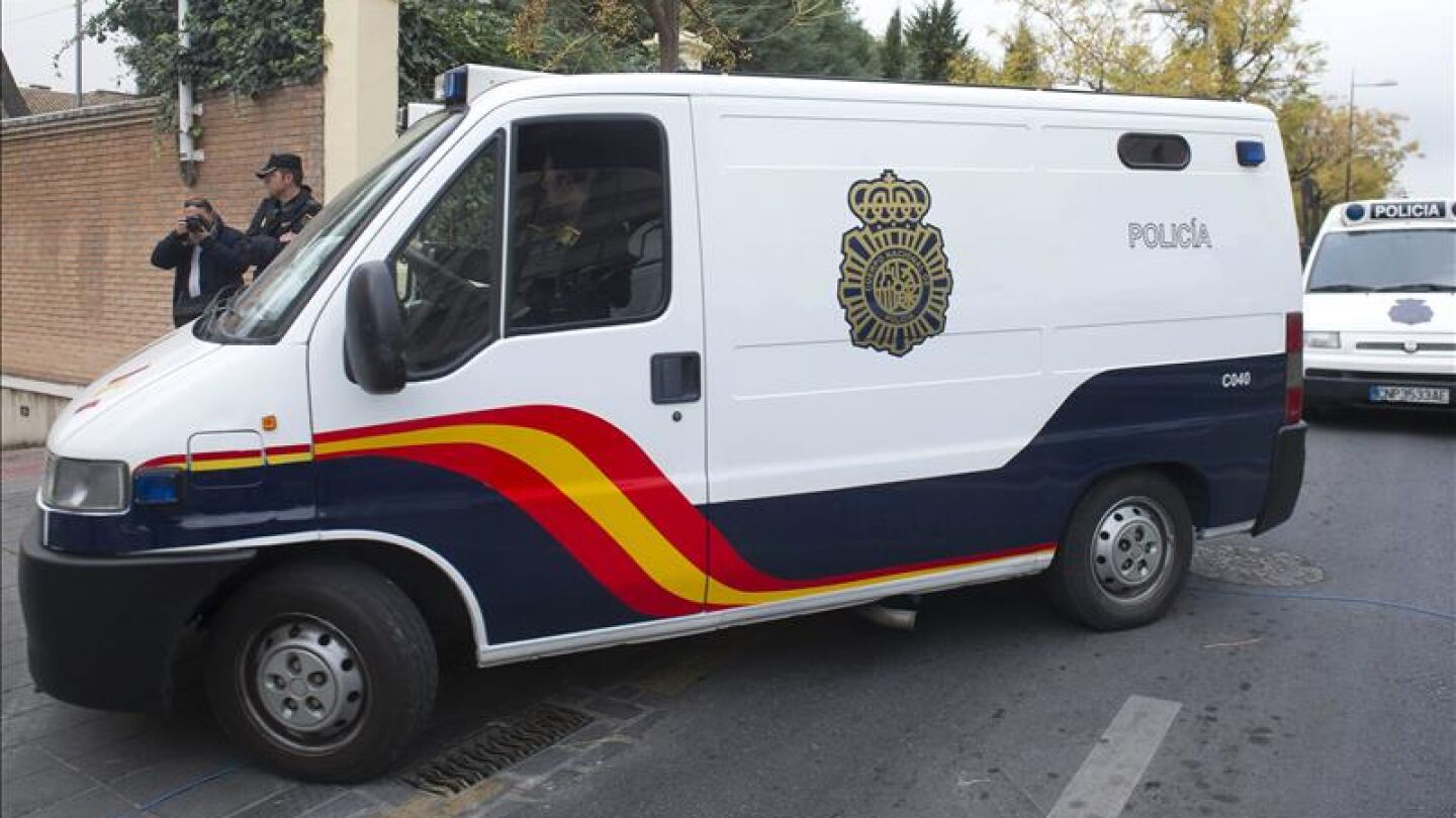 Imagen de un furg&oacute;n de la Polic&iacute;a Nacional