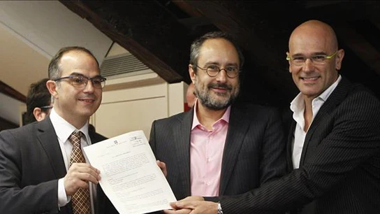 Mienbros de Junts pel Sí y la CUP Mienbros de Junts pel Sí y la CUP