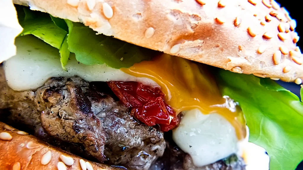 Alertan de un nuevo riesgo de la comida rápida Alertan de un nuevo riesgo de la comida rápida