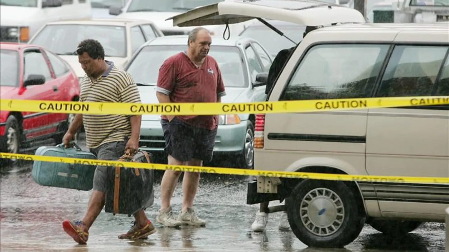 Al menos 15 fallecidos en el sureste de EEUU por fuertes tormentas Al menos 15 fallecidos en el sureste de EEUU por fuertes tormentas