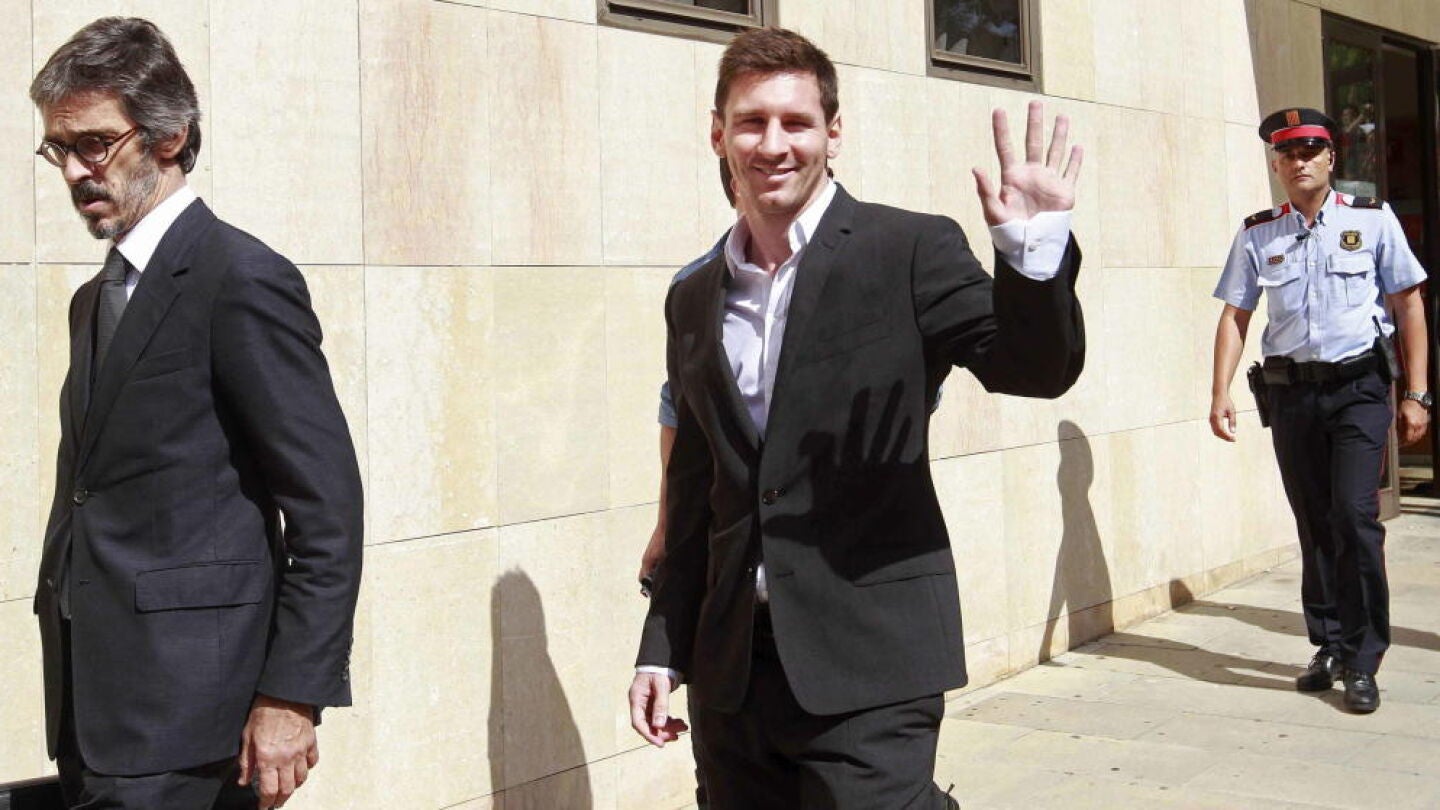 Messi, tras declarar en el juzgado de Gav&agrave;