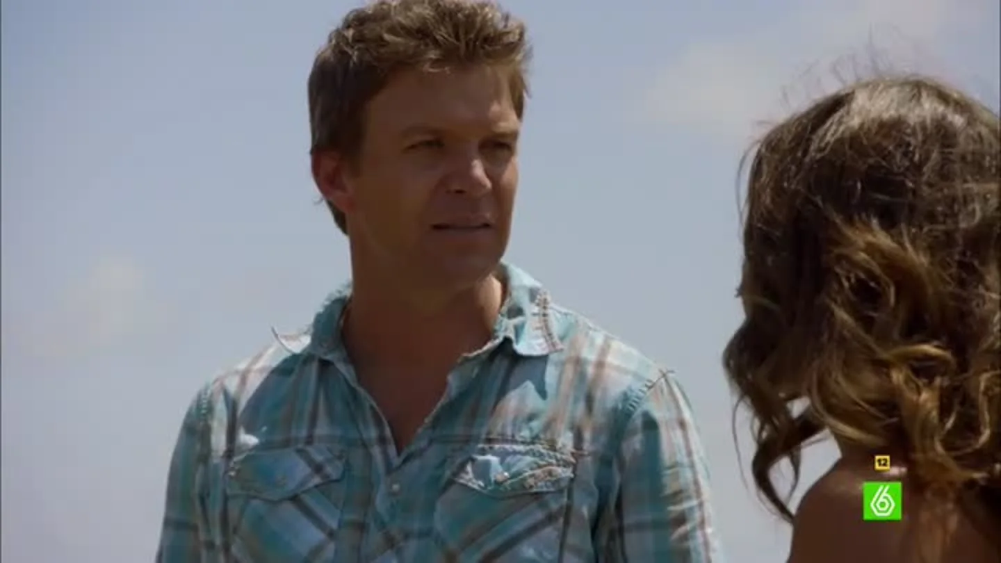Jeff aconseja a Callie que le cuente la verdad a su hijo Jim Jeff aconseja a Callie que le cuente la verdad a su hijo Jim