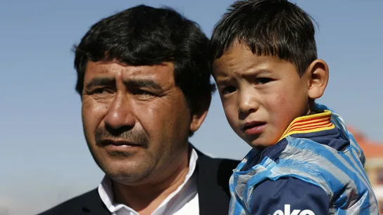 Murtaza con su padre Murtaza con su padre
