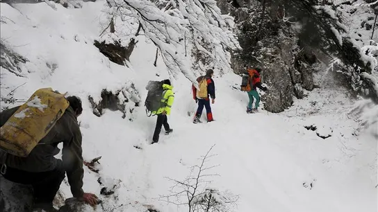 Varios montañeros, durante una expedición en Francia Varios montañeros, durante una expedición en Francia