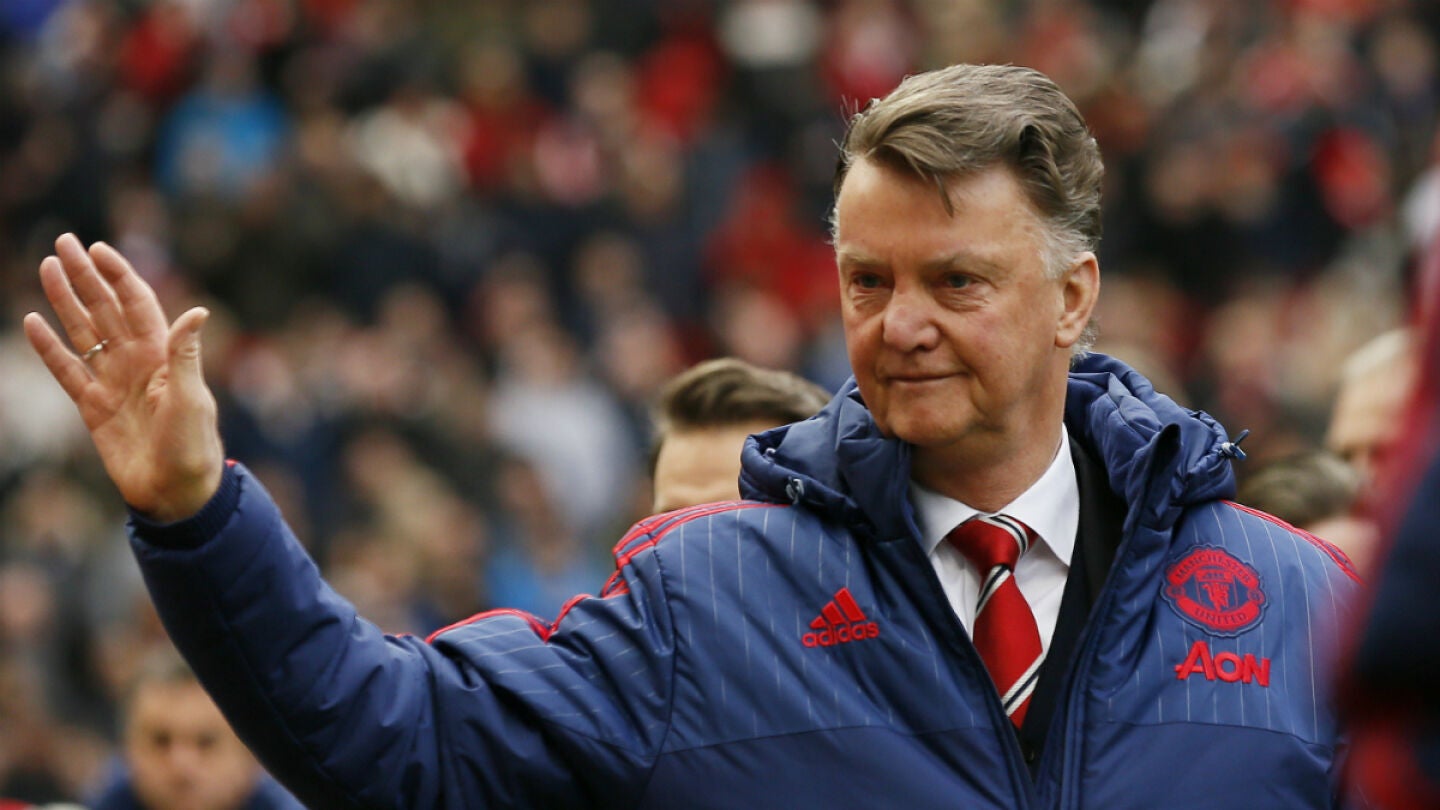 Van Gaal saluda