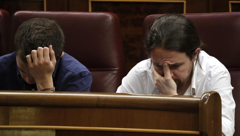 Pablo Iglesias e Íñigo Errejón en el Congreso de los Diputados