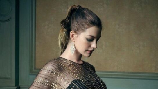 Anne Hathaway en la fiesta Vanity Fair post Oscar 2016