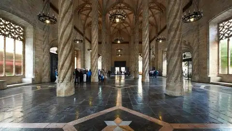 Lonja de la Seda, sala de contratación Lonja de la Seda, sala de contratación