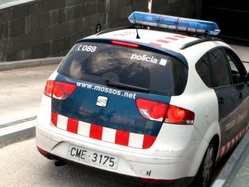 Un coche de los Mossos d´Esquadra Un coche de los Mossos d´Esquadra