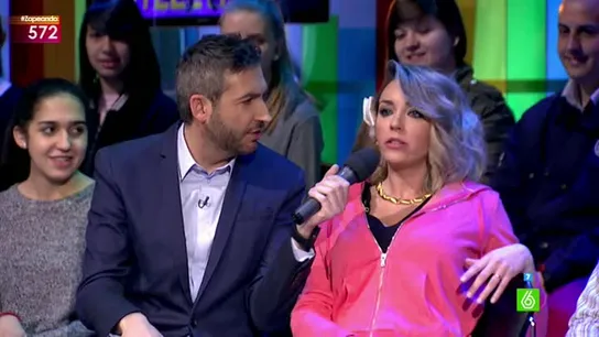 Zapeando cuenta en plató con Tatianna Simon Zapeando cuenta en plató con Tatianna Simon