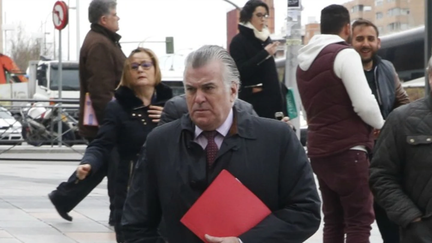 Luis Bárcenas, a su salida de los juzgados Luis Bárcenas, a su salida de los juzgados